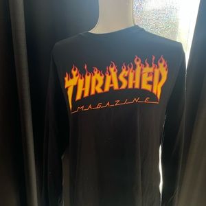 Size large thrasher long sleeve color black